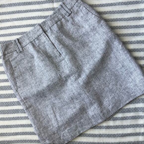 LOFT Ann Taylor lined a-line mini skirt back slit - Picture 1 of 6